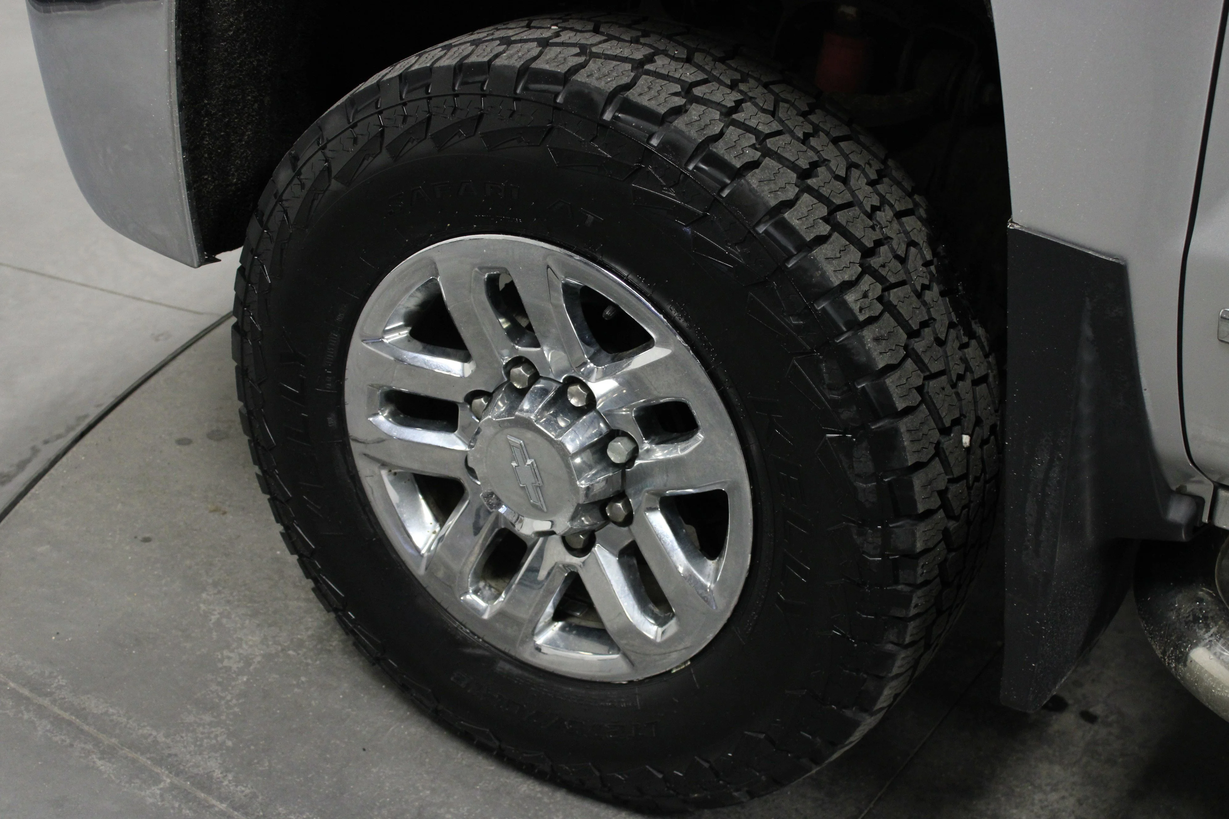 Used 2016 SILVER ICE METALLIC Chevrolet LTZ image 10