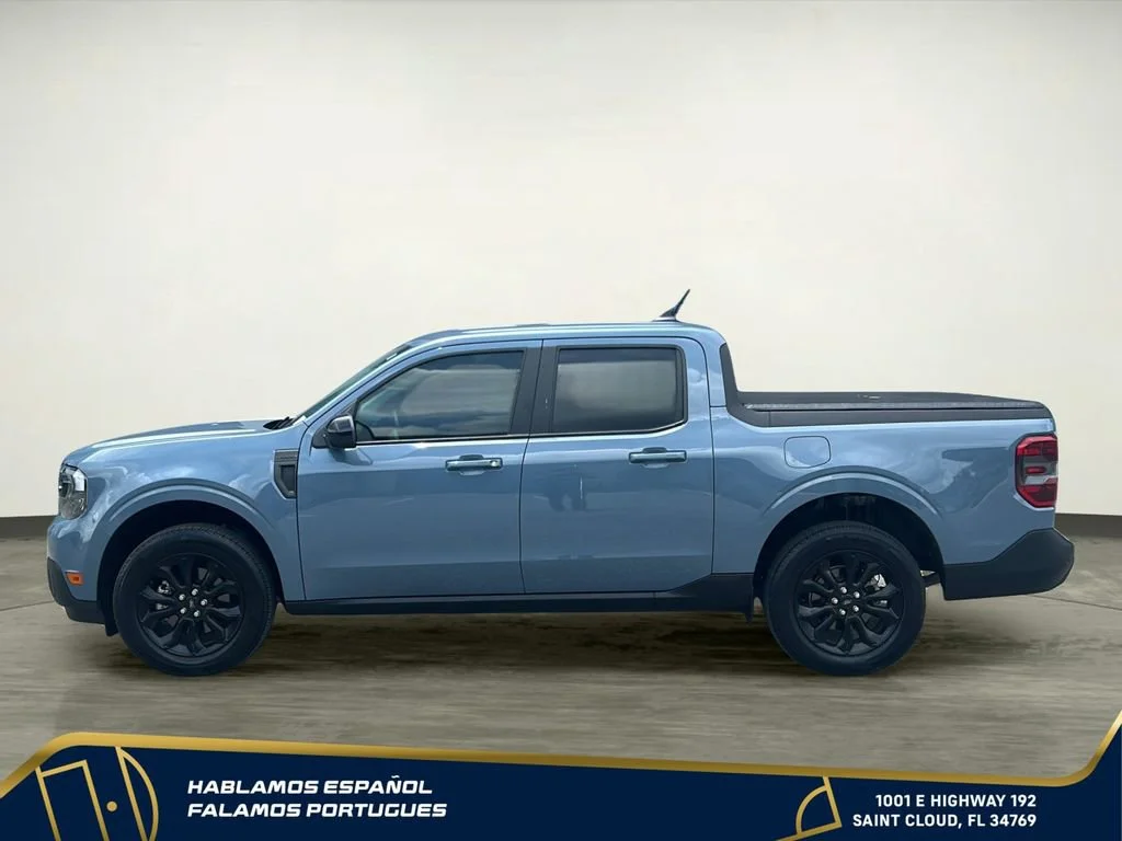 Used 2024 Gray Ford Lariat image 3