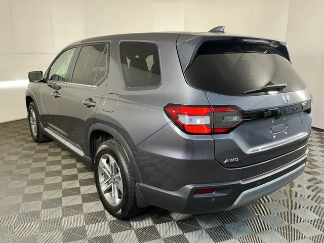 Certified Used 2025 Gray Honda  image 11