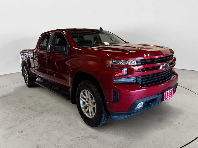 Used 2021 Red Chevrolet RST image 8
