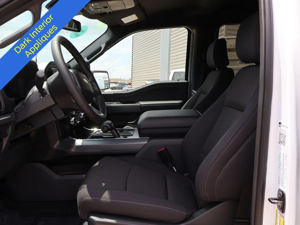 New 2026 Oxford White Ford XLT image 23