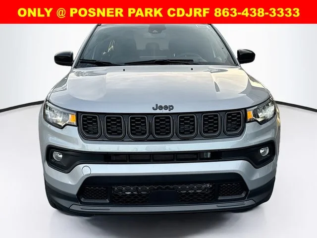 New 2026 Silver Zynith Metallic Clear-Coat Exterior Paint Jeep Latitude image 2