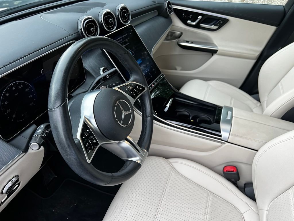 Used 2024 Blue Mercedes-Benz GLC 300 image 7