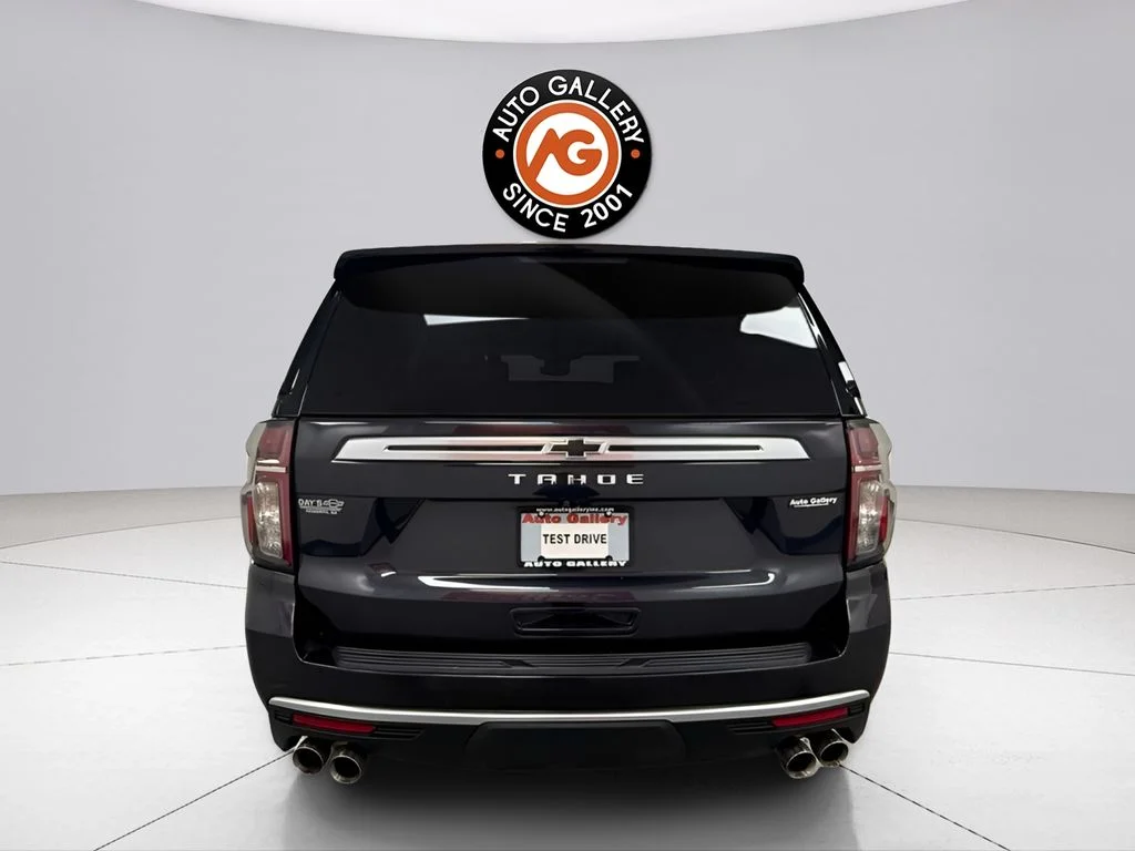 Used 2023 Gray Chevrolet High Country image 6