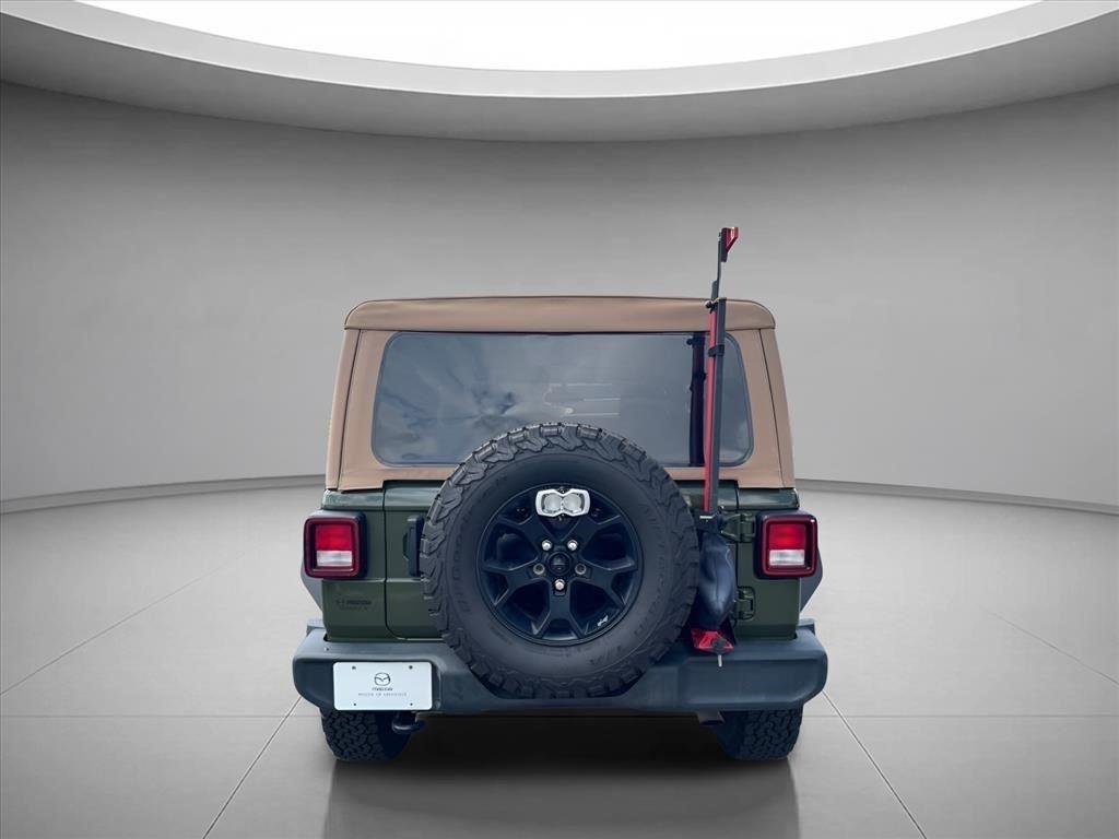 Used 2021  JEEP SPOR image 6