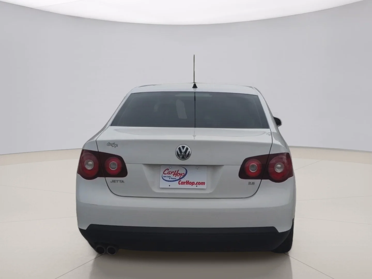 Used 2009 White Volkswagen S image 4