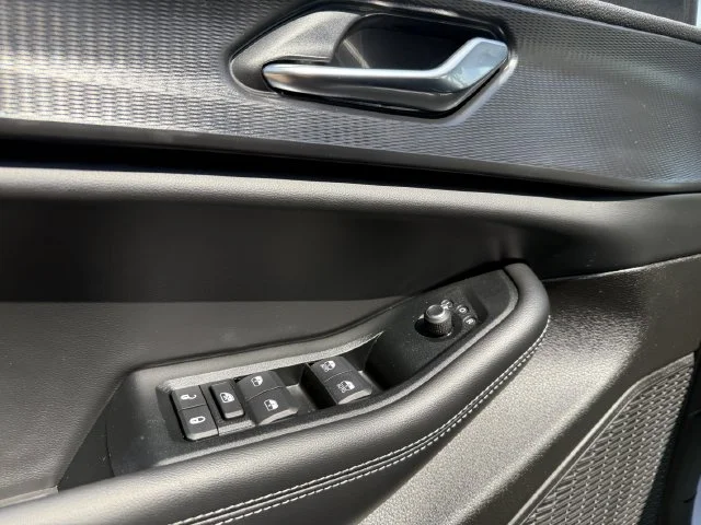 2025 Jeep Grand Cherokee Altitude - Photo 15