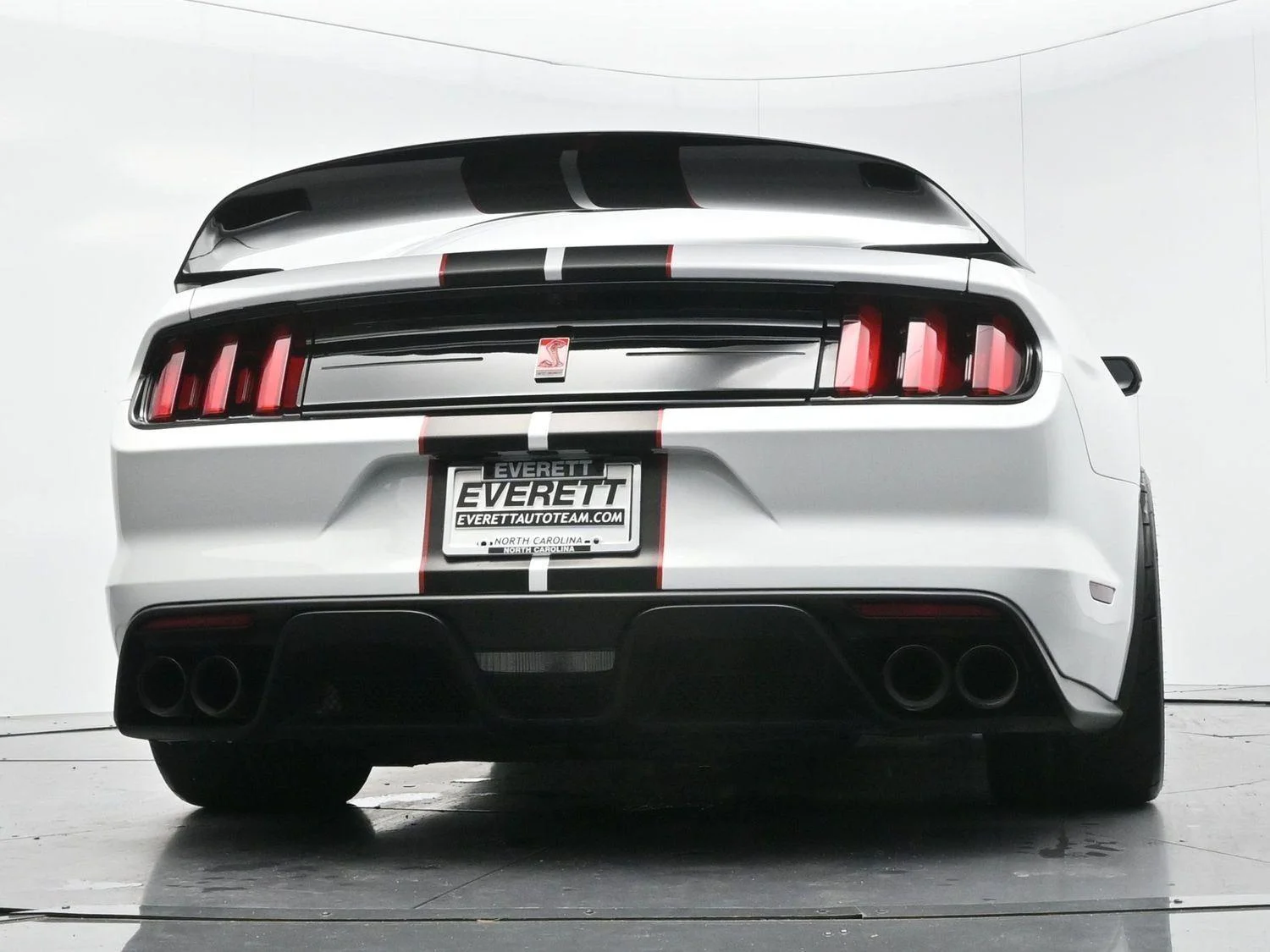 Used 2019 White Ford Shelby GT350 image 49