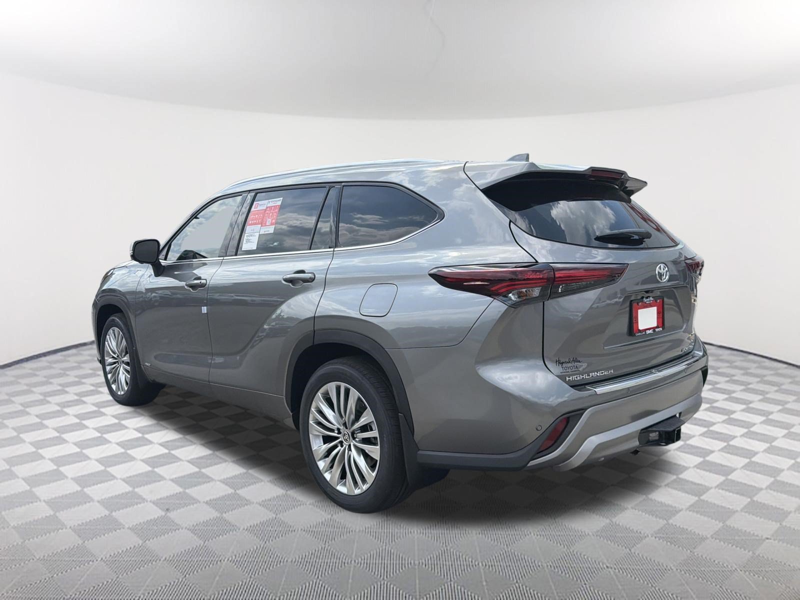 New 2026 Heavy Metallic Toyota Hybrid Platinum image 5