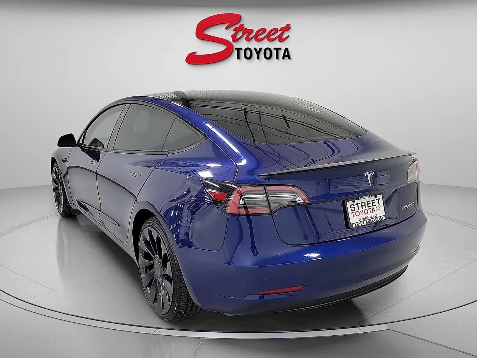 Used 2023 Blue Tesla Performance image 3