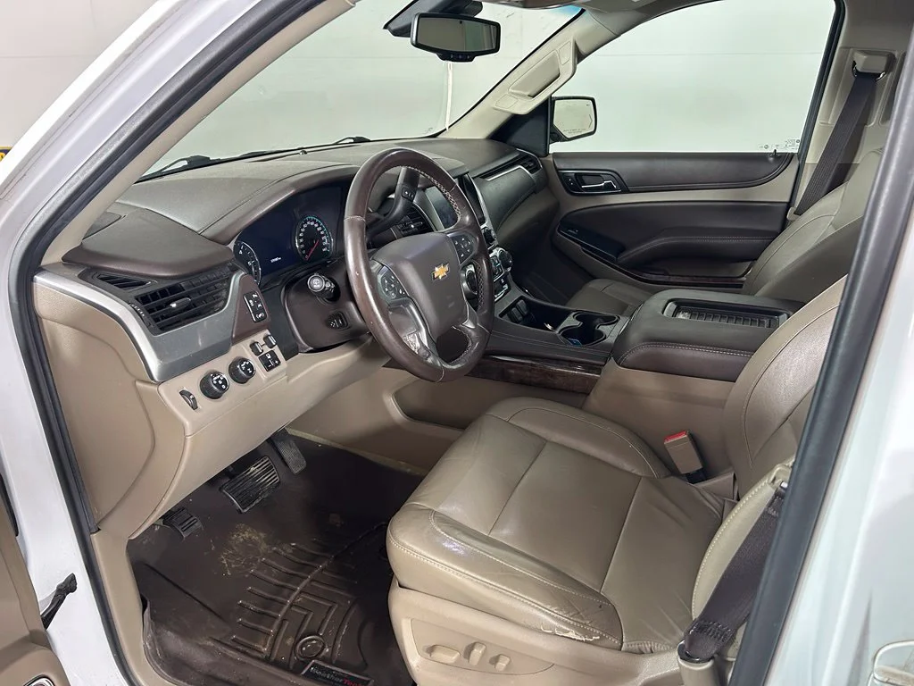 Used 2017 White Chevrolet LT image 7