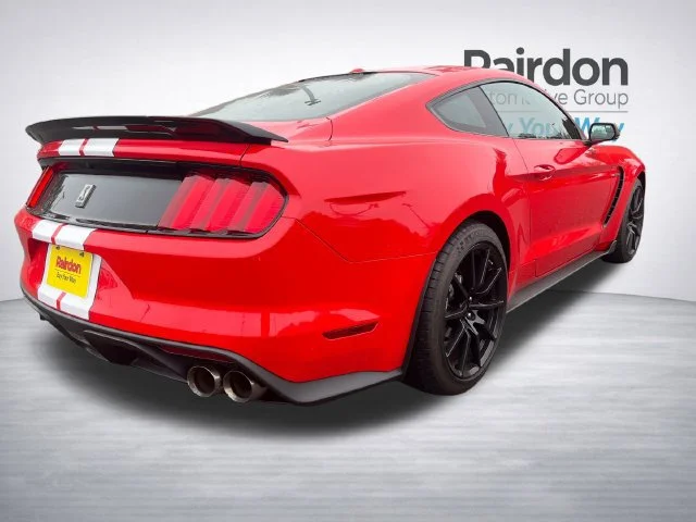 Used 2018 Race Red Ford Shelby GT350 image 7