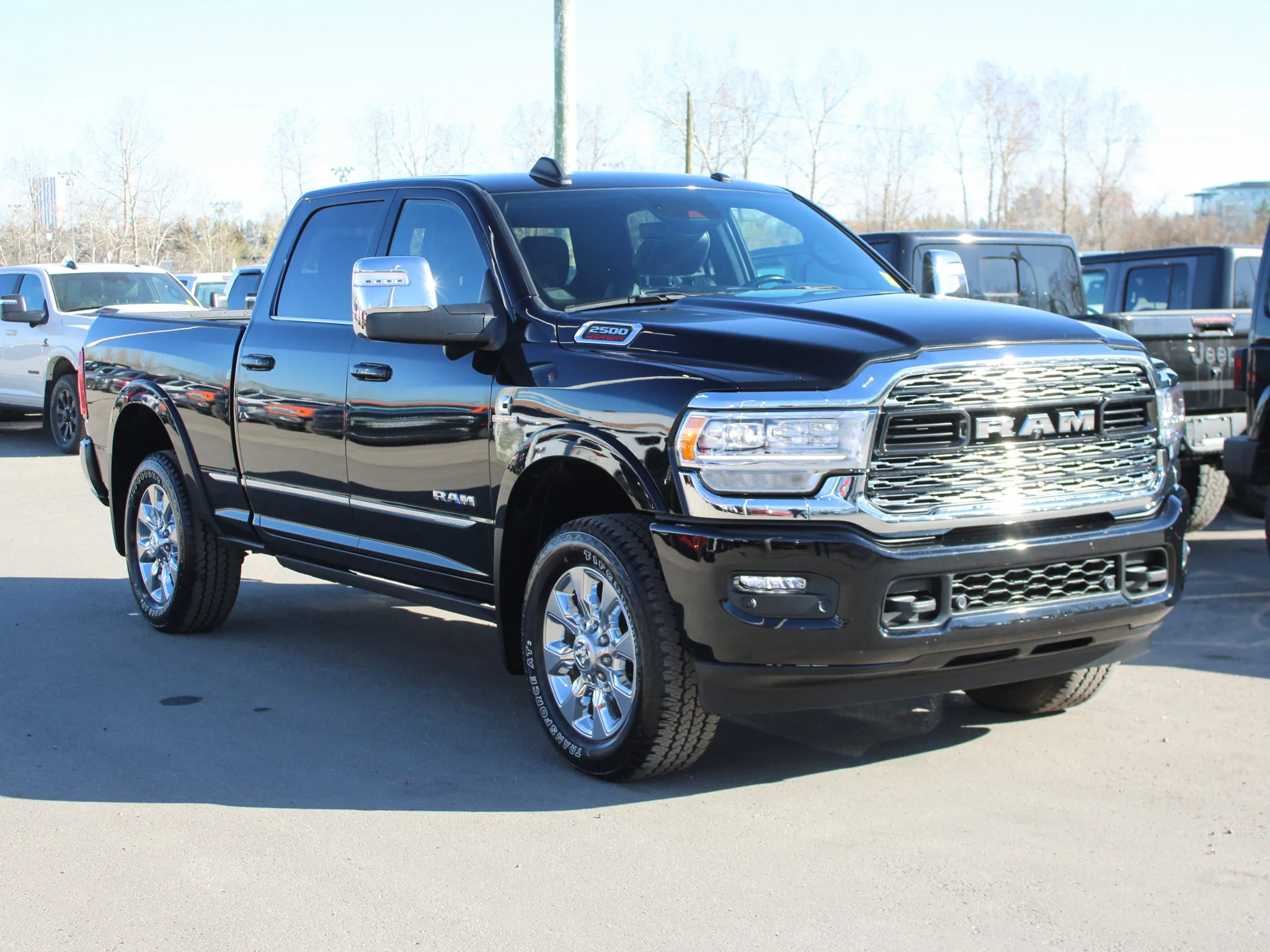 Certified Used 2023 Black RAM Limited * No Accidents | Cummins | 5th Wheel & Gooseneck | Adaptive Cruise | Running Boards image 9