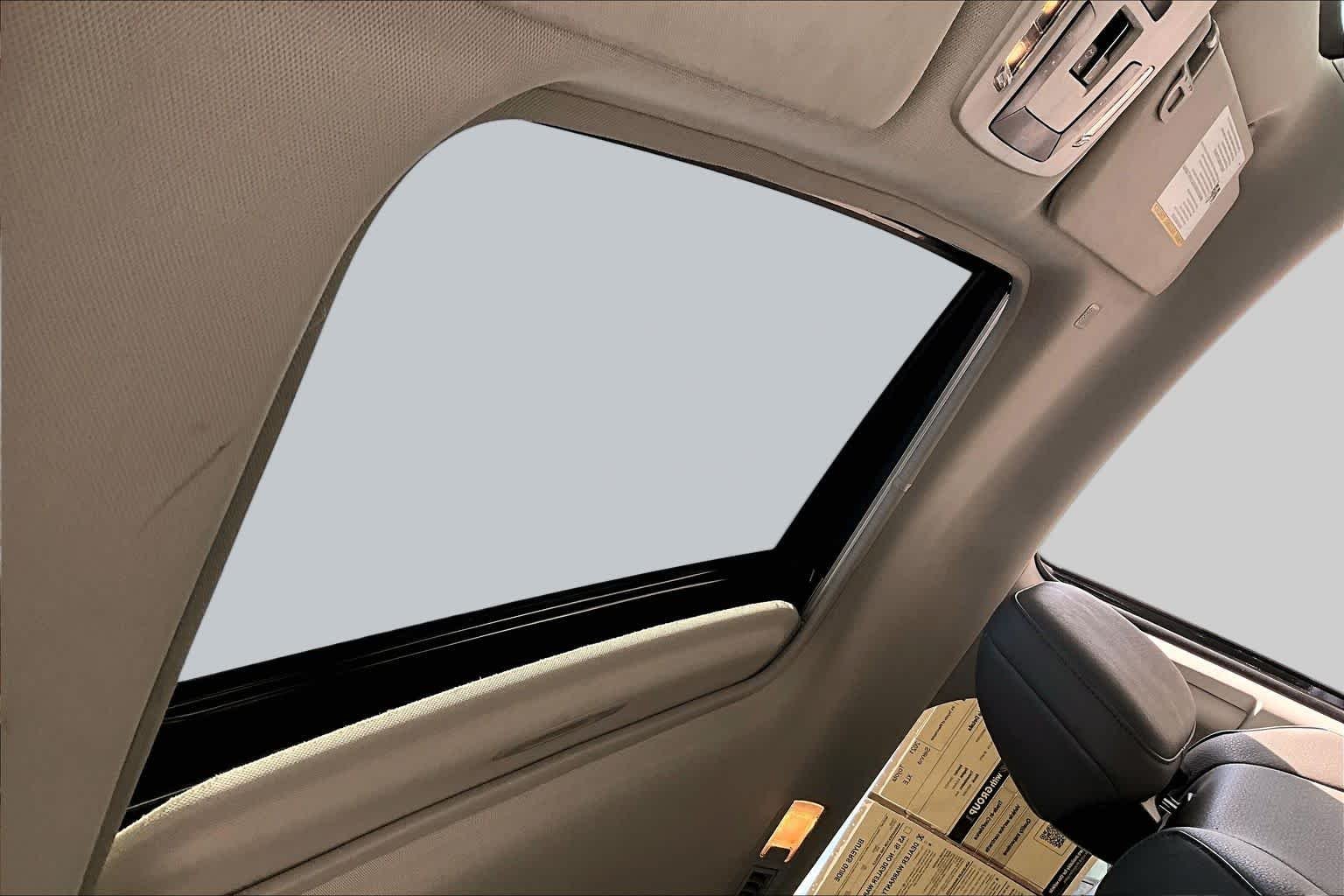 Used 2021 Midnight Black Metallic Toyota XLE image 14