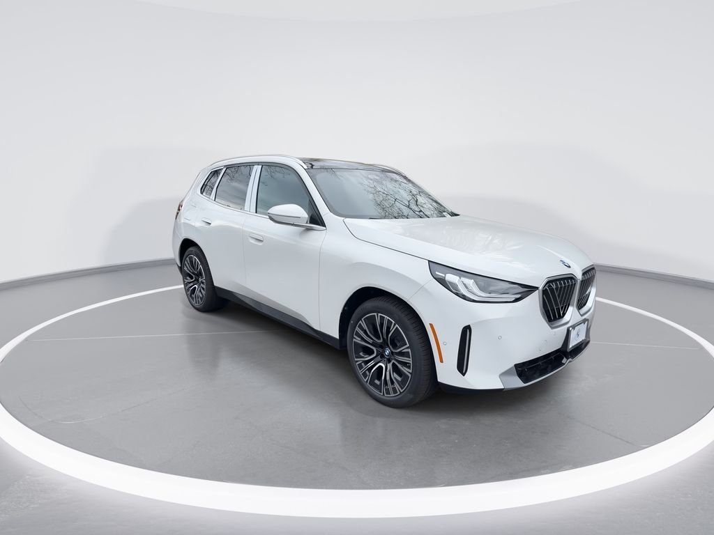 Used 2026 Alpine White BMW 30 xDrive image 2
