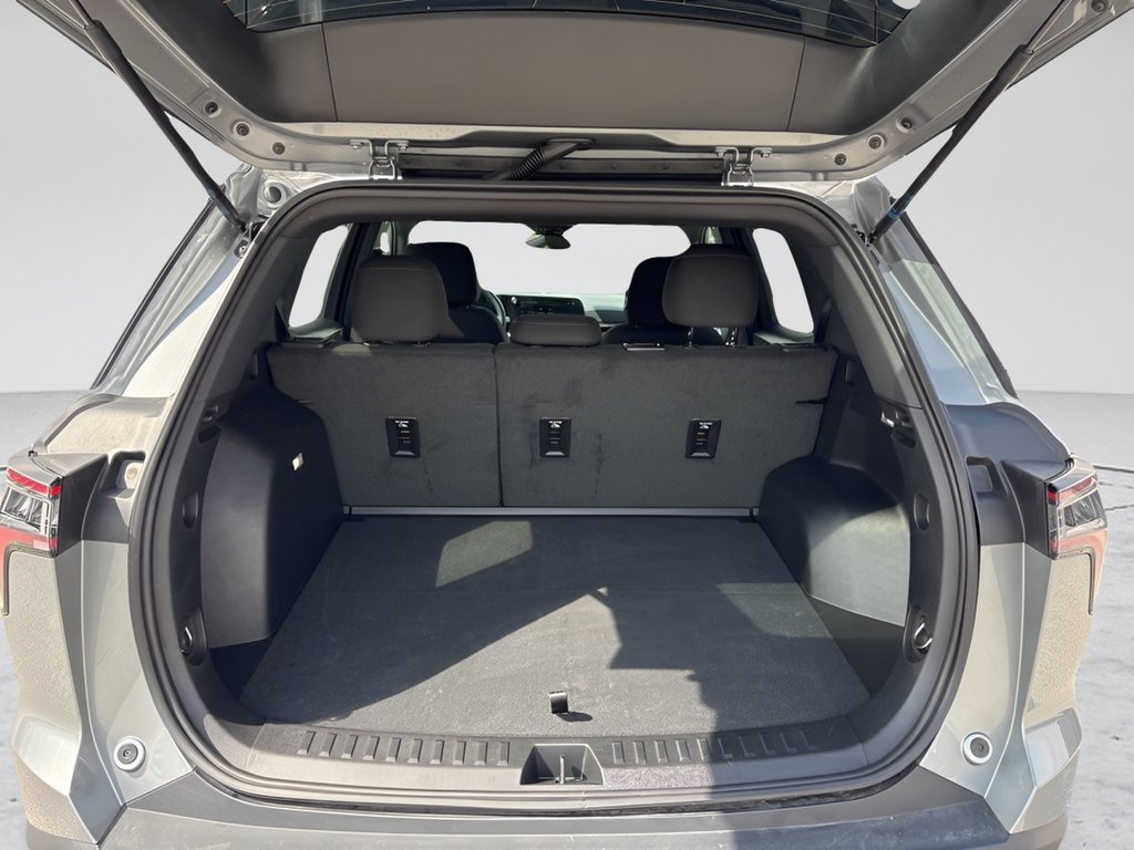 2026 Chevrolet Equinox LT - Photo 6