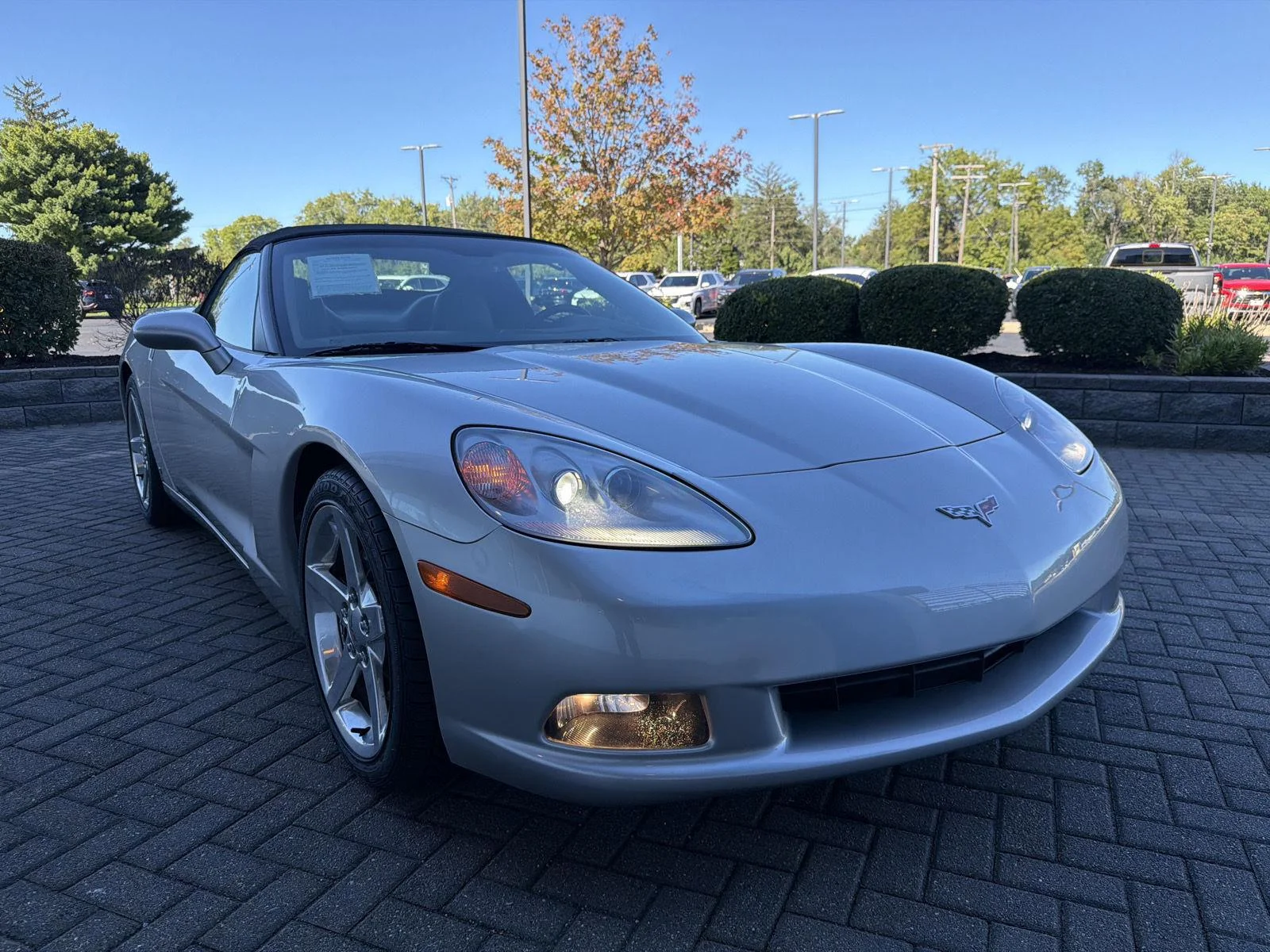 Used 2006 Machine Silver Metallic Chevrolet 2DR CONV image 42