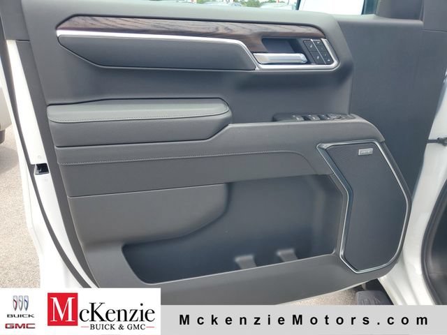 2026 GMC Sierra 1500 SLT - Photo 8