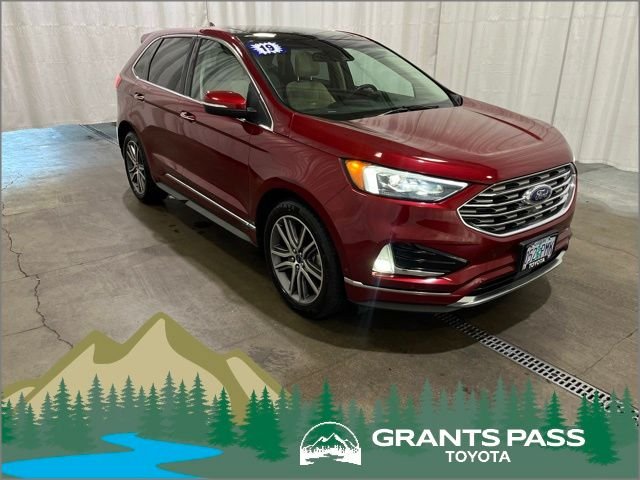 2019 Ford Edge Titanium