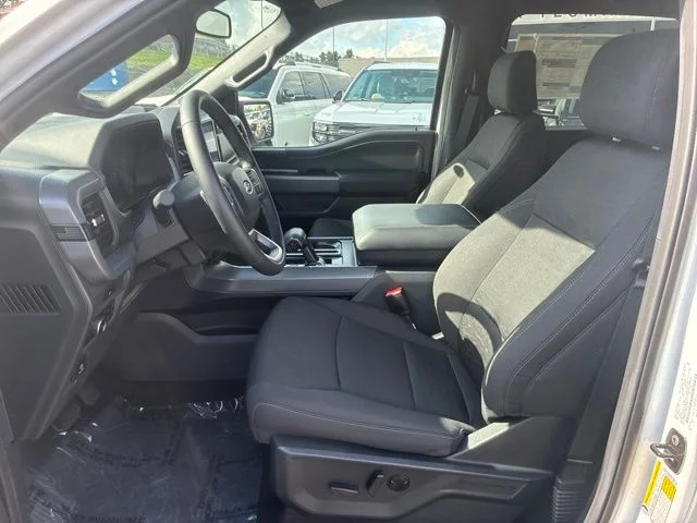 New 2026 Oxford White Ford XLT image 20
