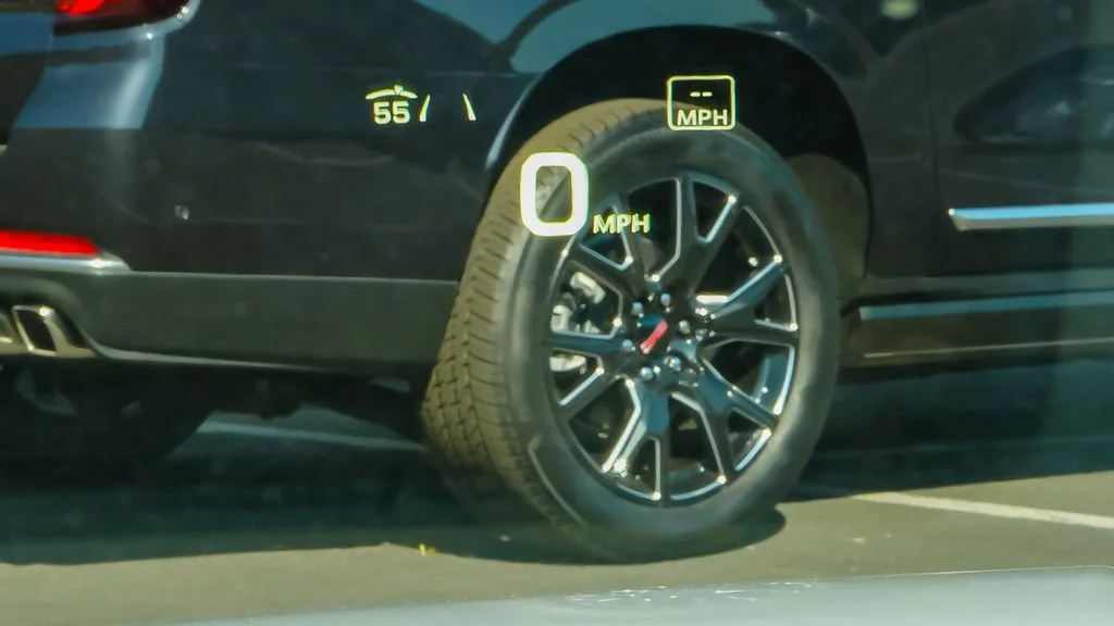 New 2026 Summit White GMC Elevation image 19