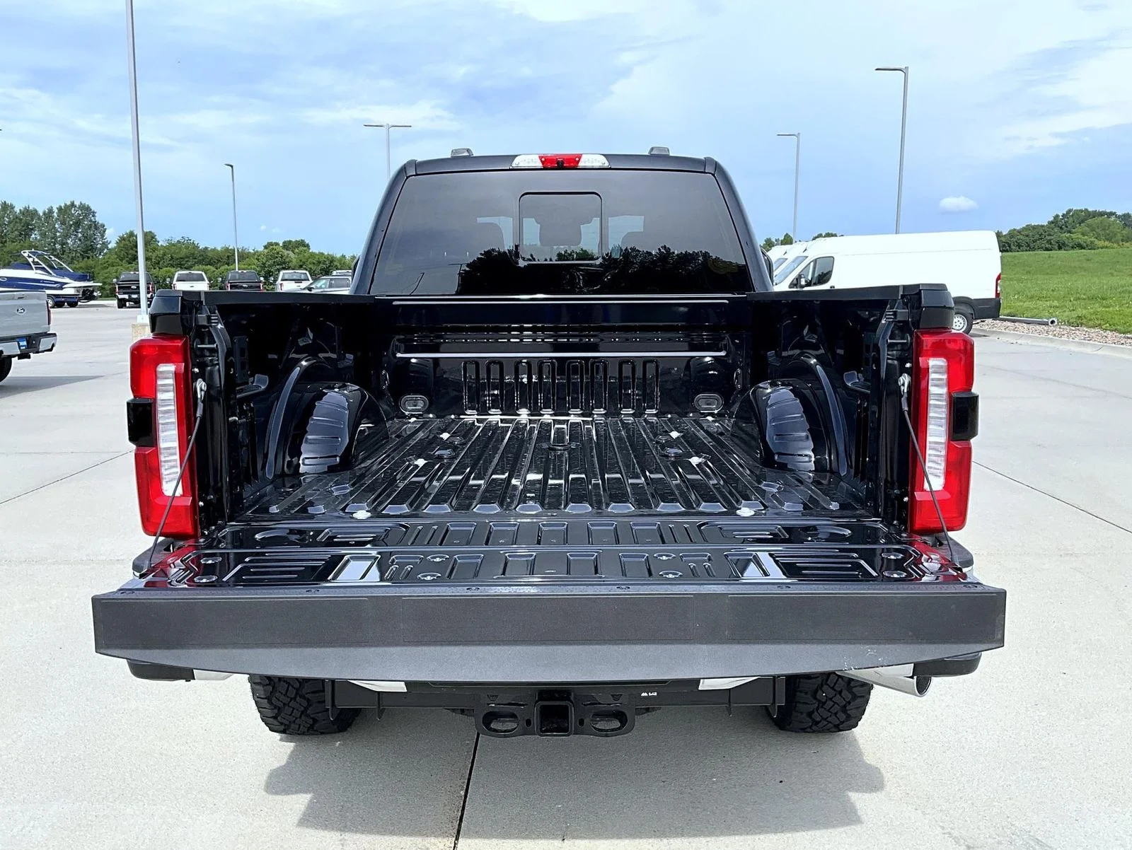 New 2026 Agate Black Metallic Ford Lariat image 15