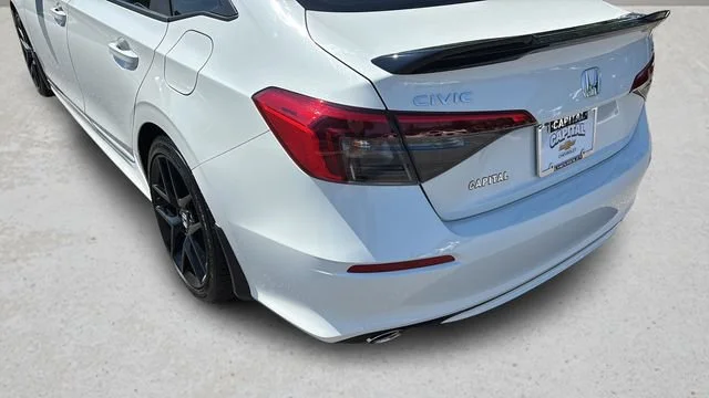 Used 2024  Honda SI image 35