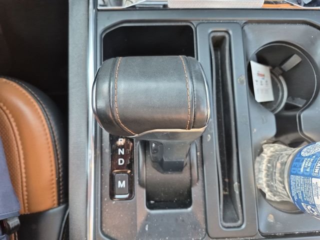 Used 2021  Ford Platinum image 24