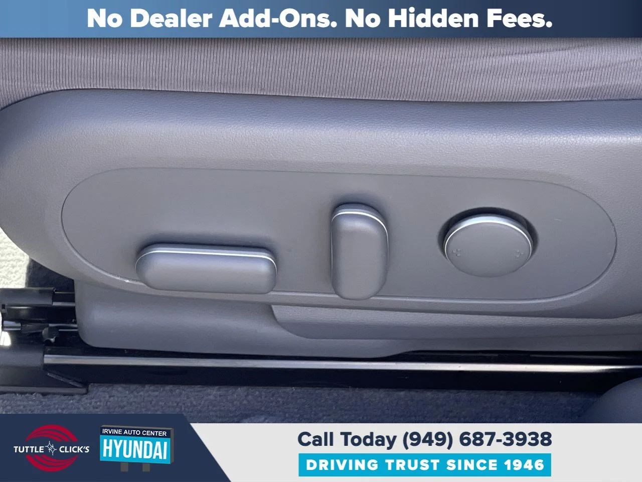 Used 2024 CYBER GRAY HYUNDAI SEL image 33