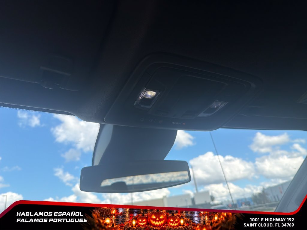 Used 2024 Summit White Chevrolet Custom image 20
