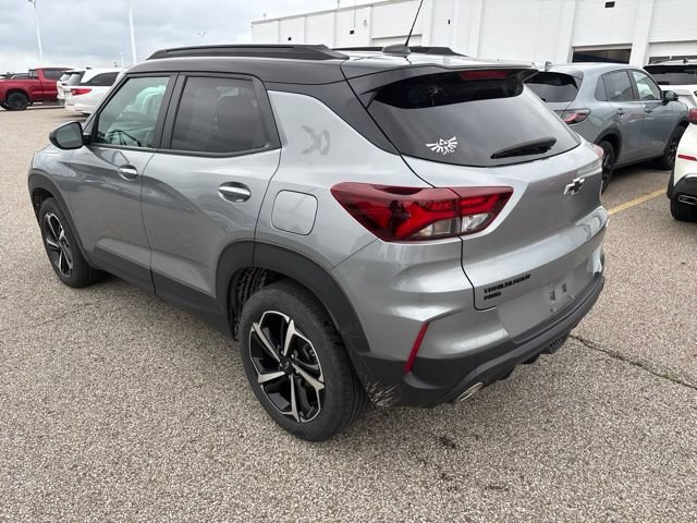 Used 2023 Sterling Gray Metallic Chevrolet RS image 4
