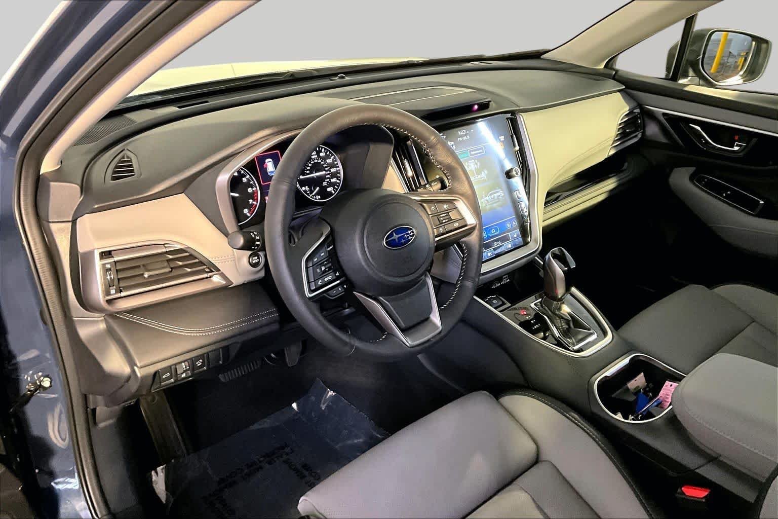 Used 2025 Cosmic Blue Pearl Subaru Limited image 17