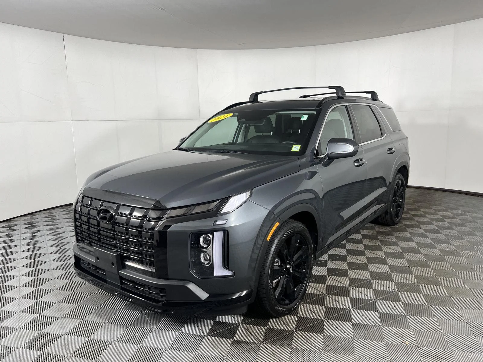 Used 2024 Steel Graphite Hyundai XRT image 22