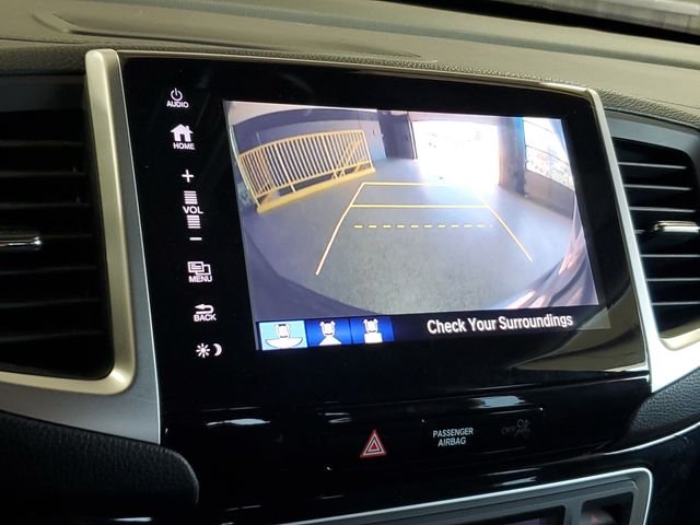 Used 2018 Gray Honda Touring image 24