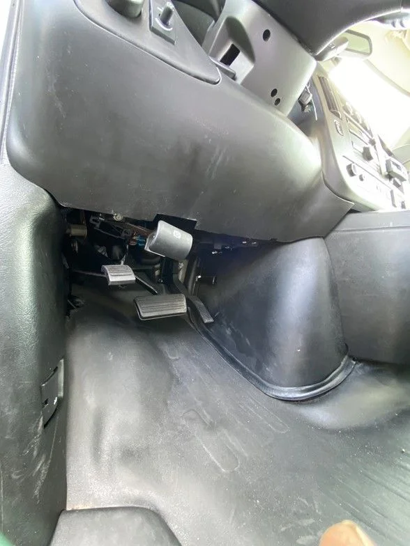 Used 2024 White GMC Work Van image 10