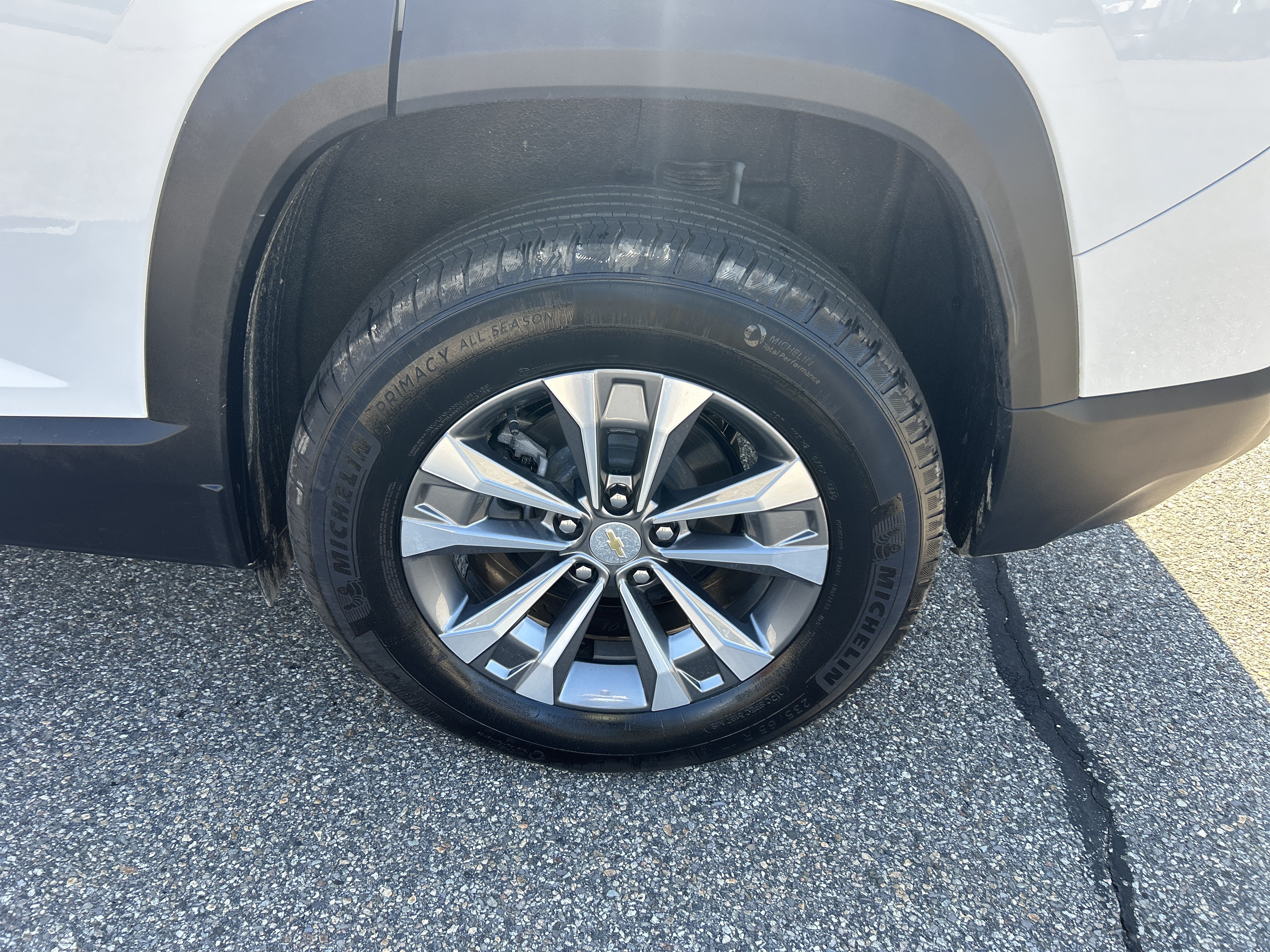 2026 Chevrolet Equinox LT - Photo 5