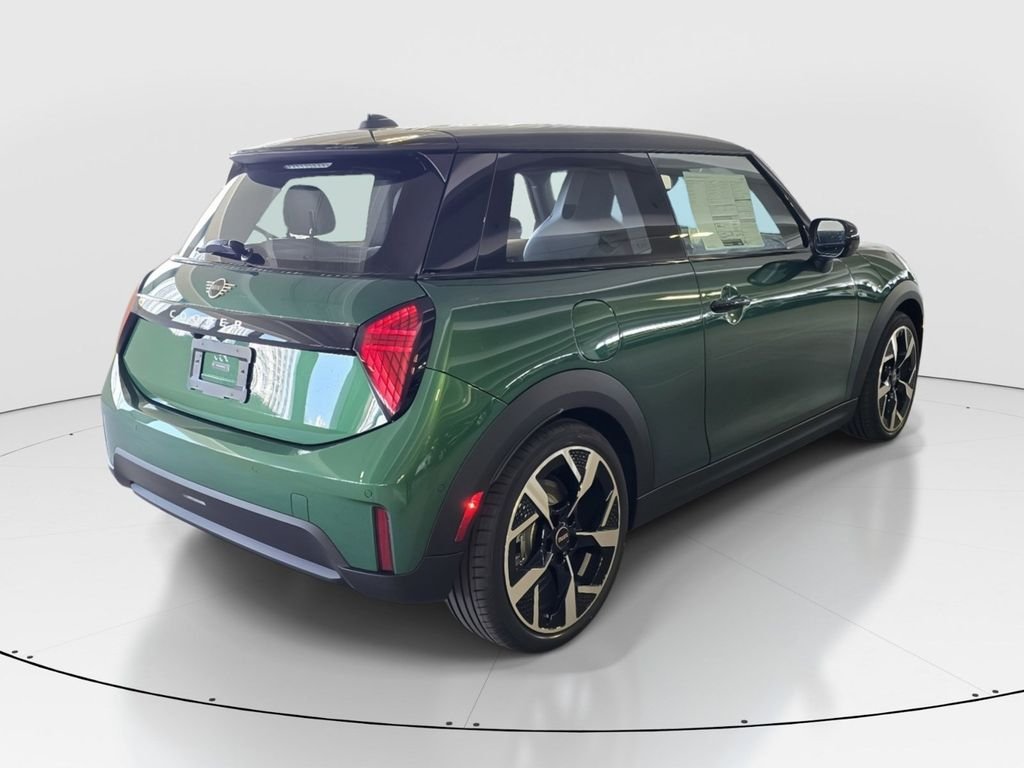 2025 MINI Hardtop 4 Door S - Photo 3