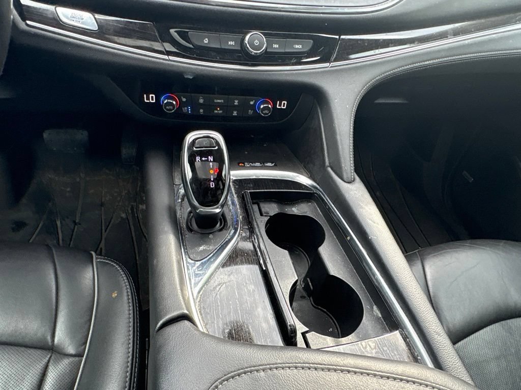 Used 2019 Includes Spectra Gray lower exterior accent color.) Buick Avenir image 14