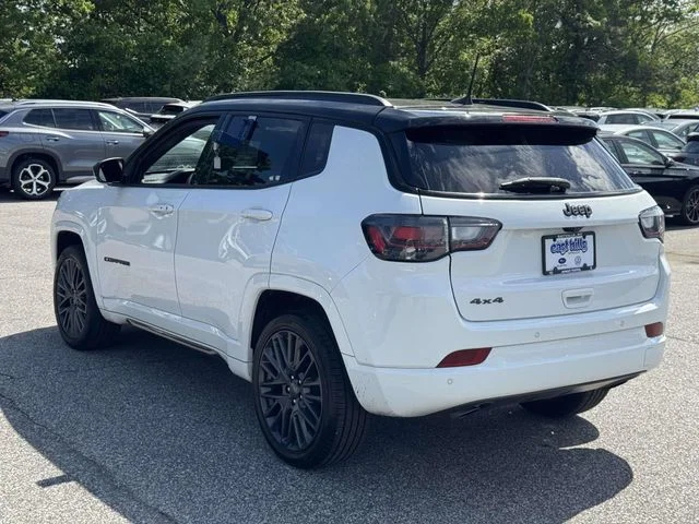 Used 2023 White Jeep Limited image 4