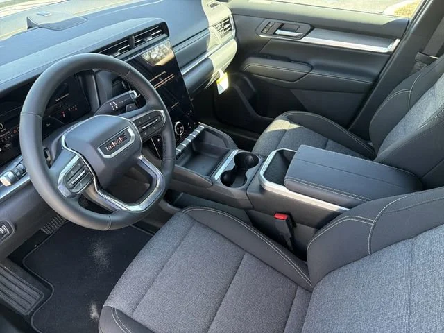 New 2026 Sterling Metallic GMC Elevation image 16