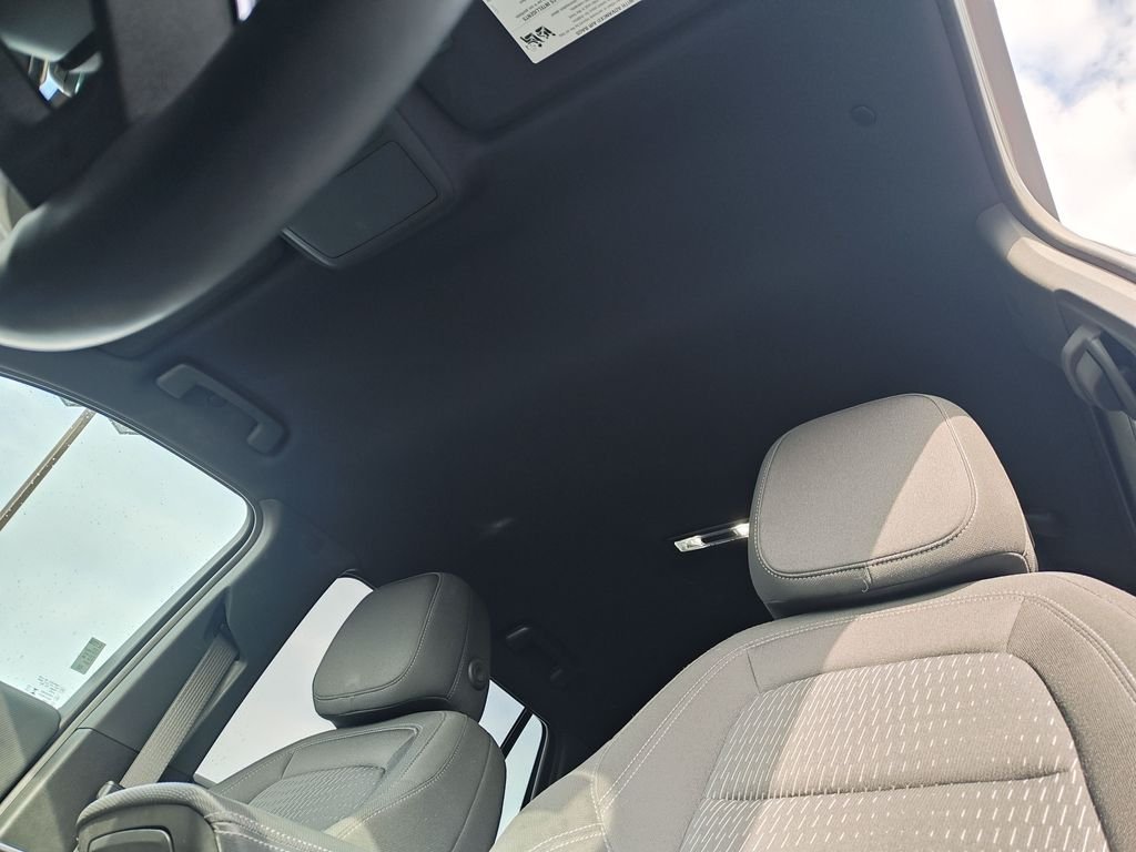 Used 2025 Gray Chevrolet LT image 24