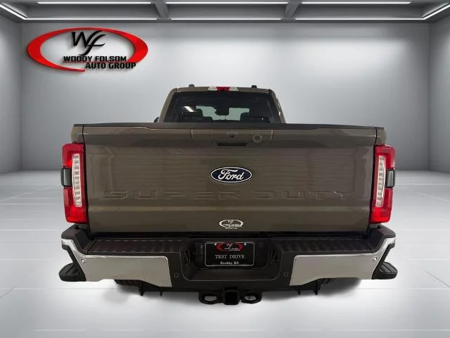 New 2027 Marsh Gray Metallic Ford F-250® Lariat® image 23
