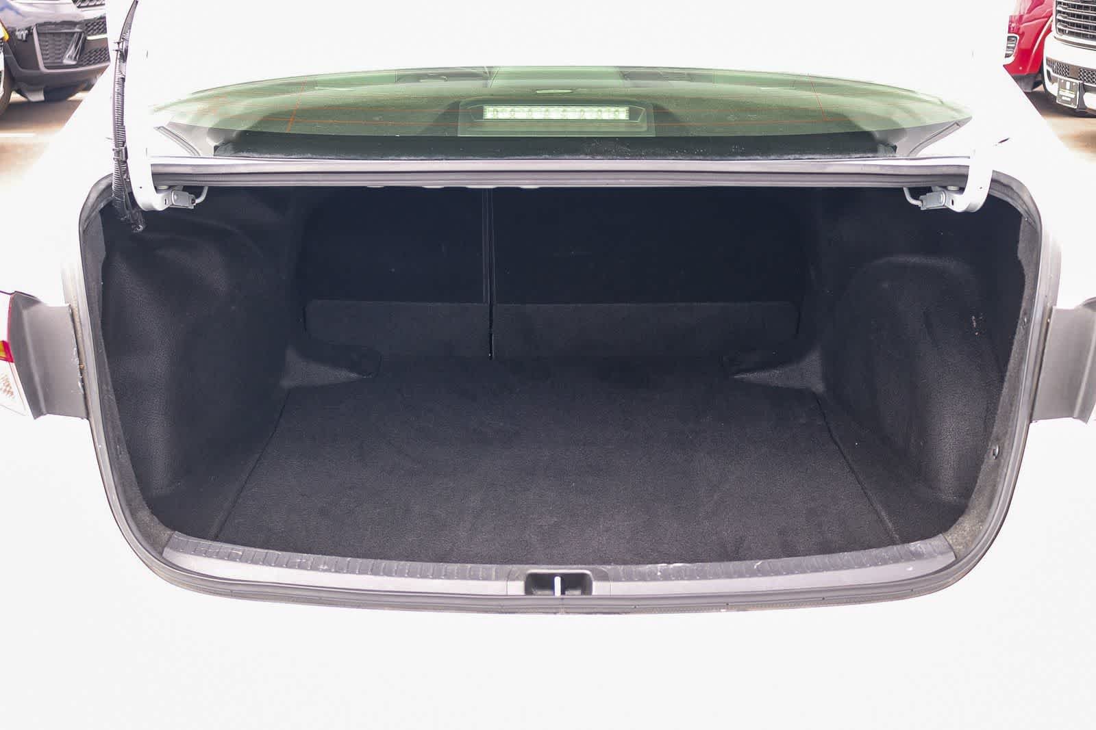Used 2023 Ice Cap Toyota LE image 23