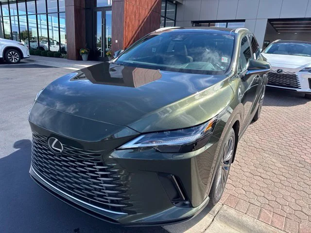 New 2026 Nori Green Pearl Lexus LUXURY image 2