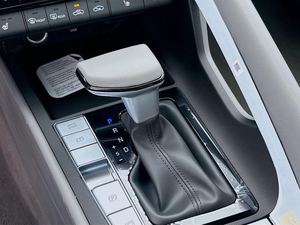 New 2026 Ecotronic Gray Hyundai SEL Sport Premium image 13
