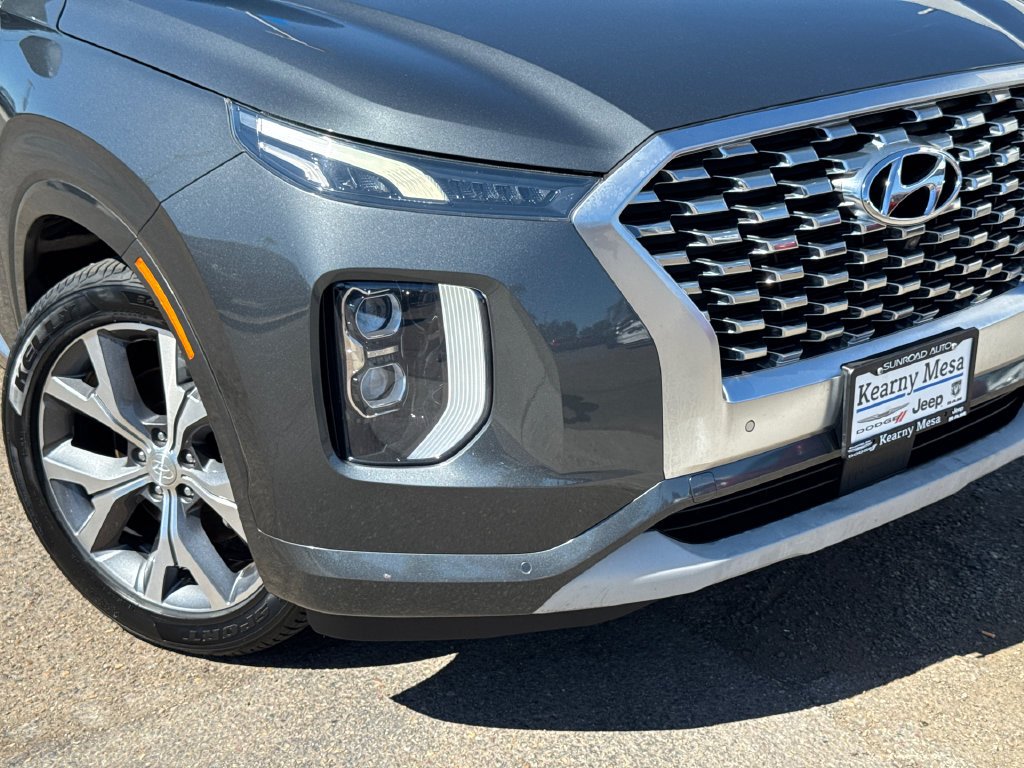 Used 2021 Gray Hyundai Limited image 6