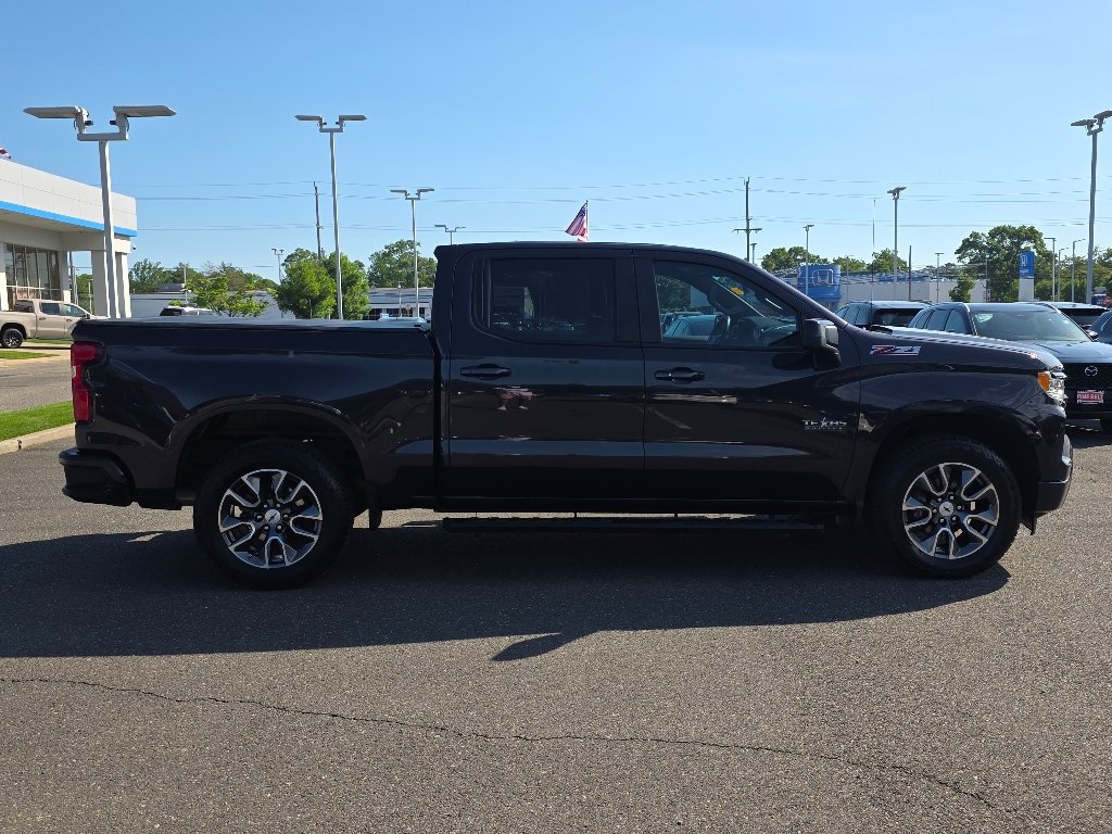 Used 2022 Dark Ash Metallic Chevrolet RST image 19