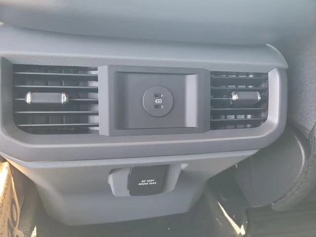 New 2026 Silver Metallic Ford XLT image 15