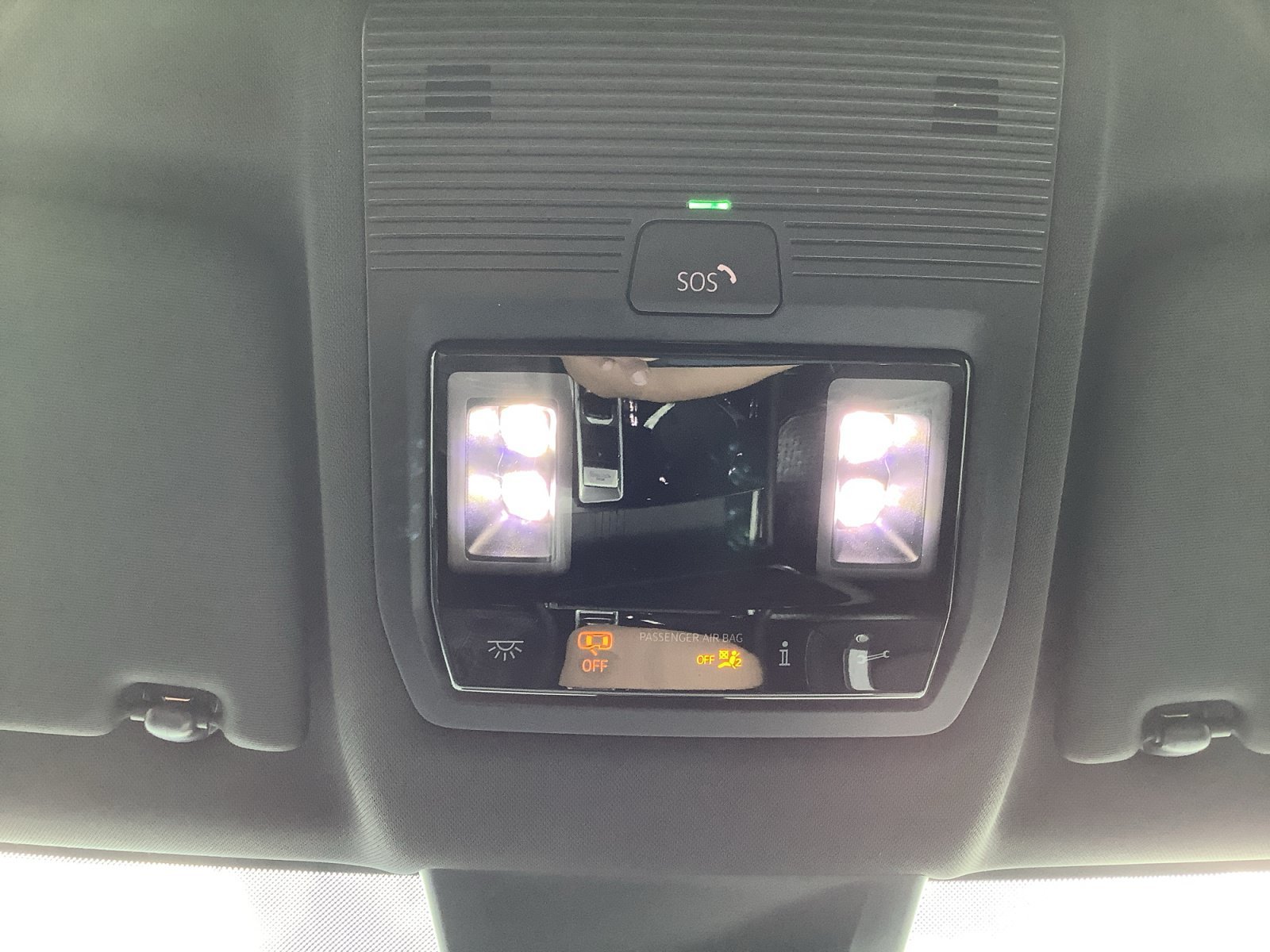 New 2026 PURE GRAY Volkswagen 2.0T SE w/Technology image 19