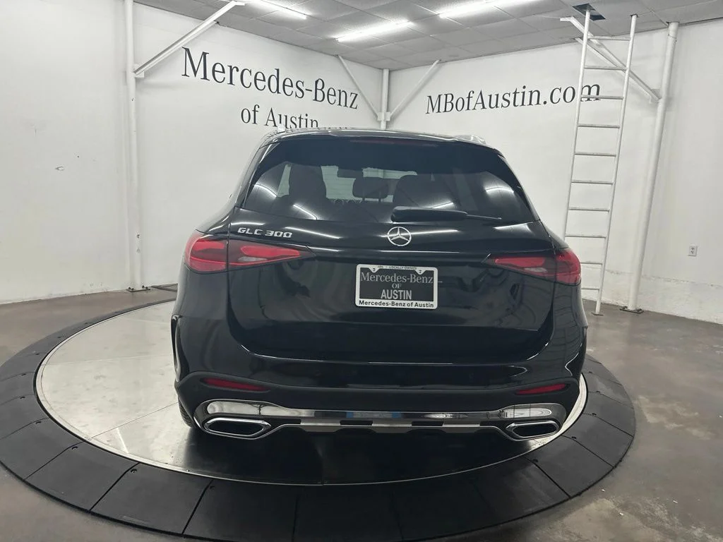 New 2026 Black Mercedes-Benz GLC 300 image 6